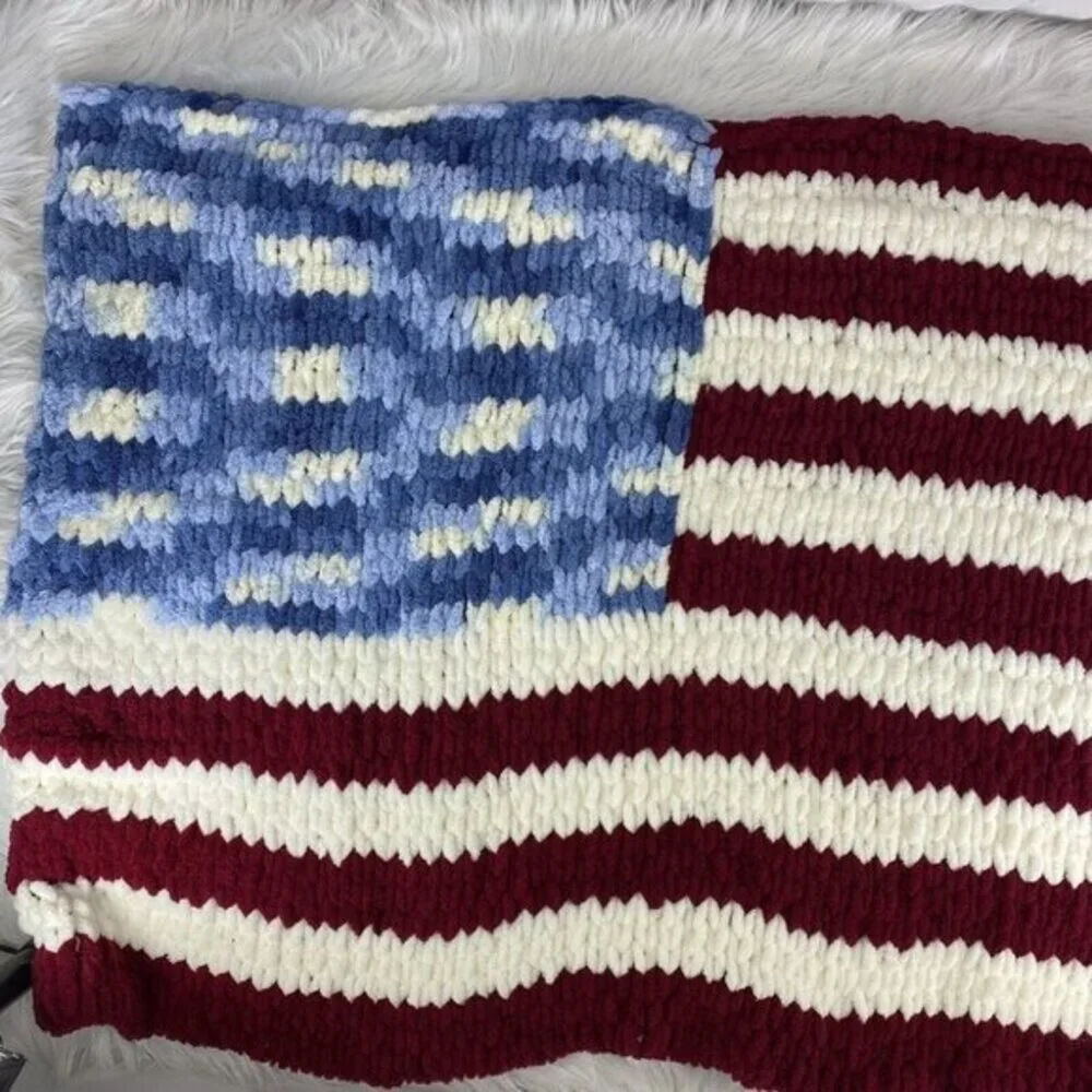 Handmade Chunky Knit American Flag Blanket Chenille Patriotic‎ USA Throw NEW
